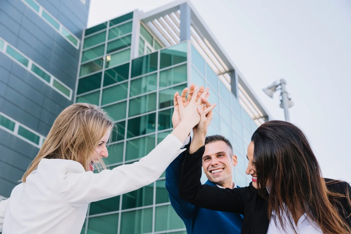 Sucessão Empresarial em Empresas Familiares: Garantindo a Continuidade
